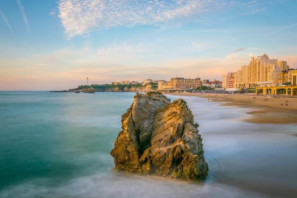 Studio Et Piscine Sur La Grande Plage Biarritz Kültér fotó